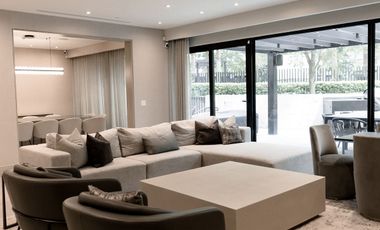 VILLA VENTA EN ARBOLEDA