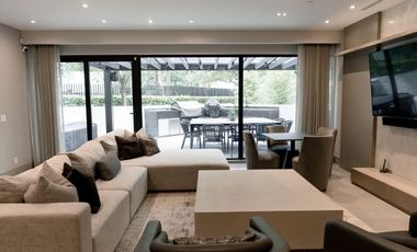 VILLA VENTA EN ARBOLEDA