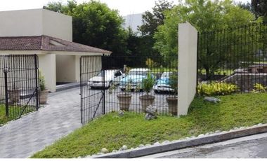CASA EN VENTA EN JARDINES COLONIALES
