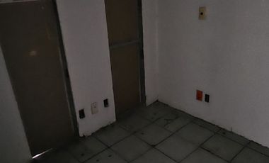Local comercial en venta en planta baja en colonia Escandón, CDMX.