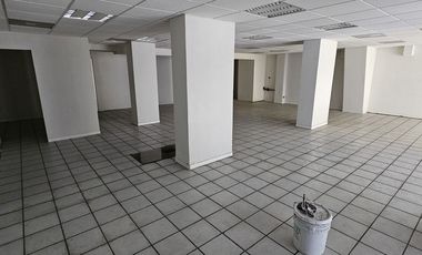 Local comercial en venta en planta baja en colonia Escandón, CDMX.