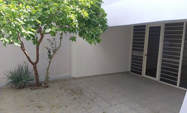 CASA EN BARRIO LA PIMIENTA