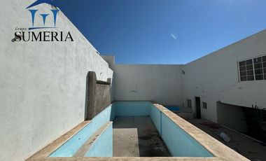 Venta de casa con alberca RECIEN REMODELADA en Haciendas del Valle