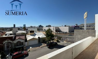 Venta de casa con alberca RECIEN REMODELADA en Haciendas del Valle