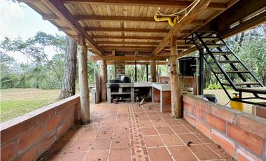 Vendo casa campestre en Santa Helena