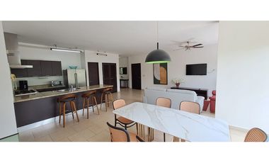 Apartamento Amoblado, 2 Recamaras + CBE, PH Soleo.