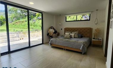 Espectacular casa ubicada en Caldas