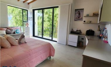 Espectacular casa ubicada en Caldas