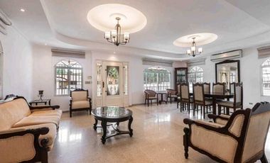 SE VENDE CASA REMODELADA EN VILLA RICA, RIO ABAJO 334M2 JP