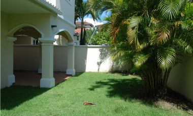 PH VILLA VALENCIA CASA REMODELADA EN VENTA, COSTA SUR (6)