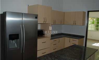 PH VILLA VALENCIA CASA REMODELADA EN VENTA, COSTA SUR (6)