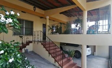 VENTA DE CASA EN CERRO VIENTO 3R