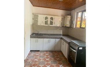 VENDO FINCA MUY CERCA A LA VIA CONDINA PEREIRA