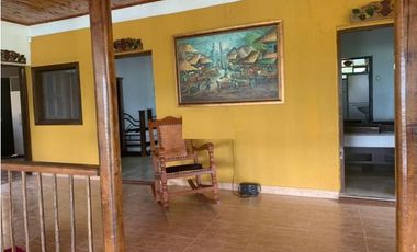 VENDO FINCA MUY CERCA A LA VIA CONDINA PEREIRA