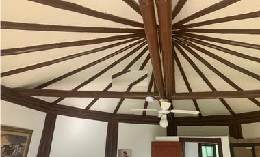 VENDO FINCA MUY CERCA A LA VIA CONDINA PEREIRA