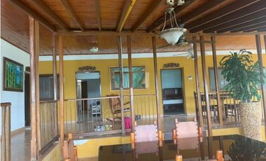 VENDO FINCA MUY CERCA A LA VIA CONDINA PEREIRA