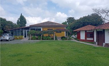 VENDO FINCA MUY CERCA A LA VIA CONDINA PEREIRA