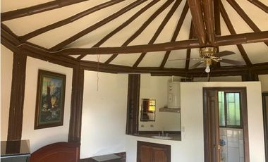 VENDO FINCA MUY CERCA A LA VIA CONDINA PEREIRA