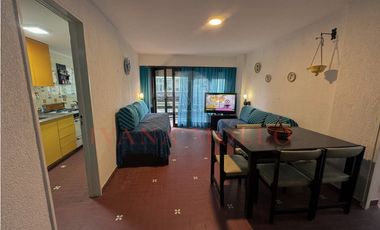 DEPARTAMENTO CON VISTA AL MAR EN VENTA - PINAMAR - 4TO D 