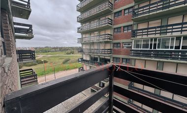 DEPARTAMENTO CON VISTA AL MAR EN VENTA - PINAMAR - 4TO D 