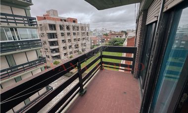 DEPARTAMENTO CON VISTA AL MAR EN VENTA - PINAMAR - 4TO D 