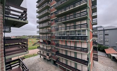 DEPARTAMENTO CON VISTA AL MAR EN VENTA - PINAMAR - 4TO D 