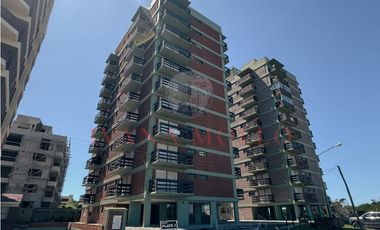 DEPARTAMENTO CON VISTA AL MAR EN VENTA - PINAMAR - 4TO D 