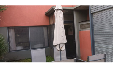 Calle 517 entre 4 y 5 - Venta Casa al Frente y 1 al Fondo