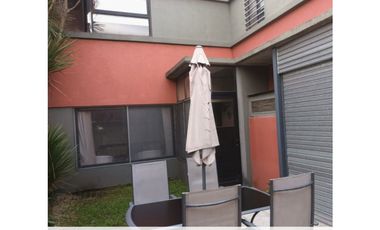 Venta Casa al Frente y 1 al Fondo  - 517 entre 4 y 5