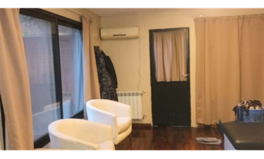 Calle 517 entre 4 y 5 - Venta Casa al Frente y 1 al Fondo