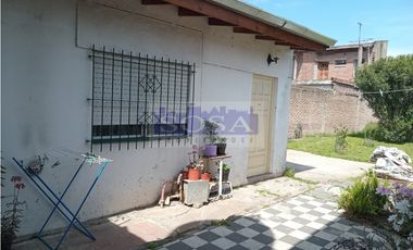Casa Catan Centro Calle Simon Perez Nº 4043