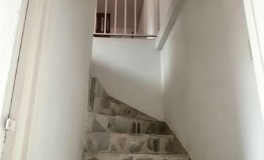 Maat vende Casa urbana Villeta-Cayunda Alto, 101m2 $440Millones