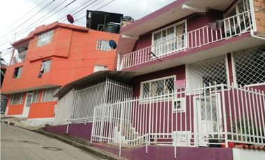 Maat vende Casa urbana Villeta-Cayunda Alto, 101m2 $440Millones