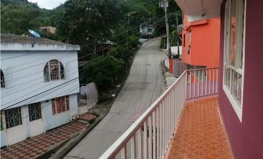Maat vende Casa urbana Villeta-Cayunda Alto, 101m2 $440Millones