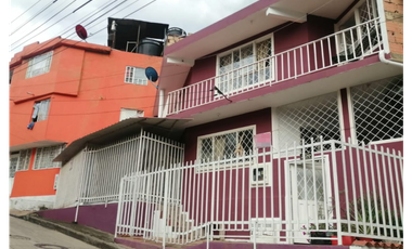 Maat vende Casa urbana Villeta-Cayunda Alto, 101m2 $440Millones