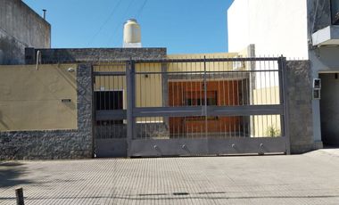 ALQUILER DE CASA EN La Matanza