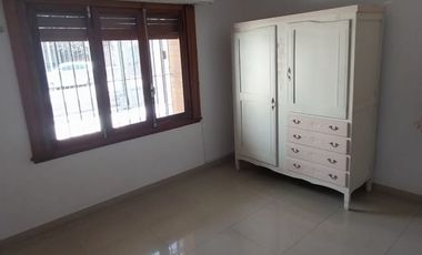 ALQUILER DE CASA EN La Matanza