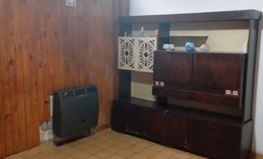 Casa PH en venta en Ezpeleta Este