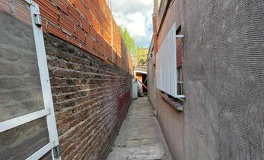 Casa en venta en Isidro Casanova