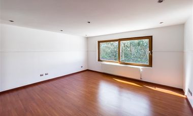 Casa en Arriendo en Lo Beltran, Vitacura