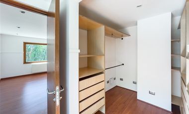 Casa en Arriendo en Lo Beltran, Vitacura