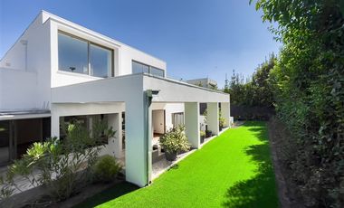 Casa en Arriendo en Lo Beltran, Vitacura