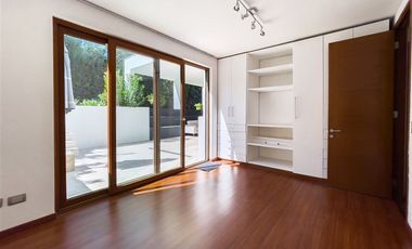 Casa en Arriendo en Lo Beltran, Vitacura