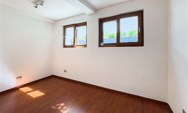 Casa en Arriendo en Lo Beltran, Vitacura
