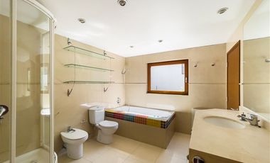Casa en Arriendo en Lo Beltran, Vitacura