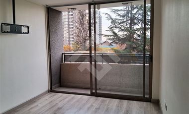 Departamento en Arriendo en Metro Carlos Valdovinos