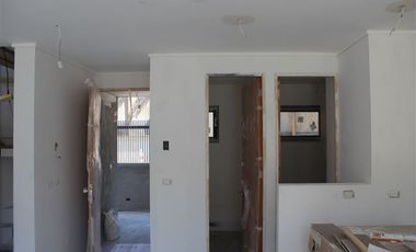 Casa en Venta en Hernando de Magallanes / Virgilio Figueroa