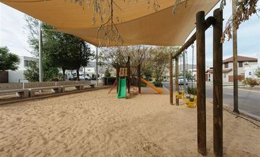 Casa en Venta en Santa Filomena 12600 - 12900, Colina, Chicureo