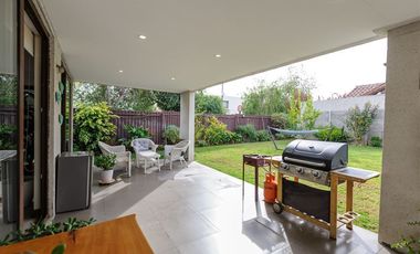 Casa en Venta en Santa Filomena 12600 - 12900, Colina, Chicureo