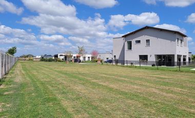 Terreno en  San Ramiro, Pilar del Este